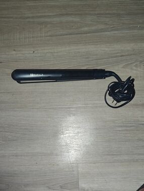 Marnur Black Hair Straightener Flat Iron